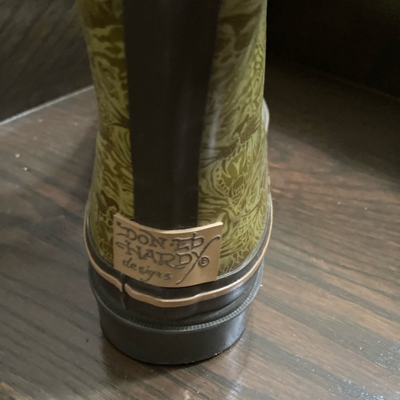 Authentic Ed Hardy Rubber boots - Picture 4 of 7